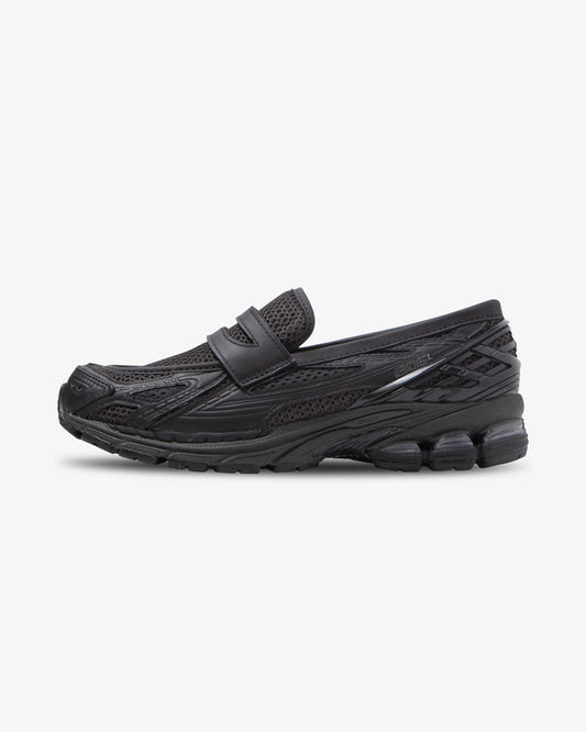 New Balance 1906 Loafer Black