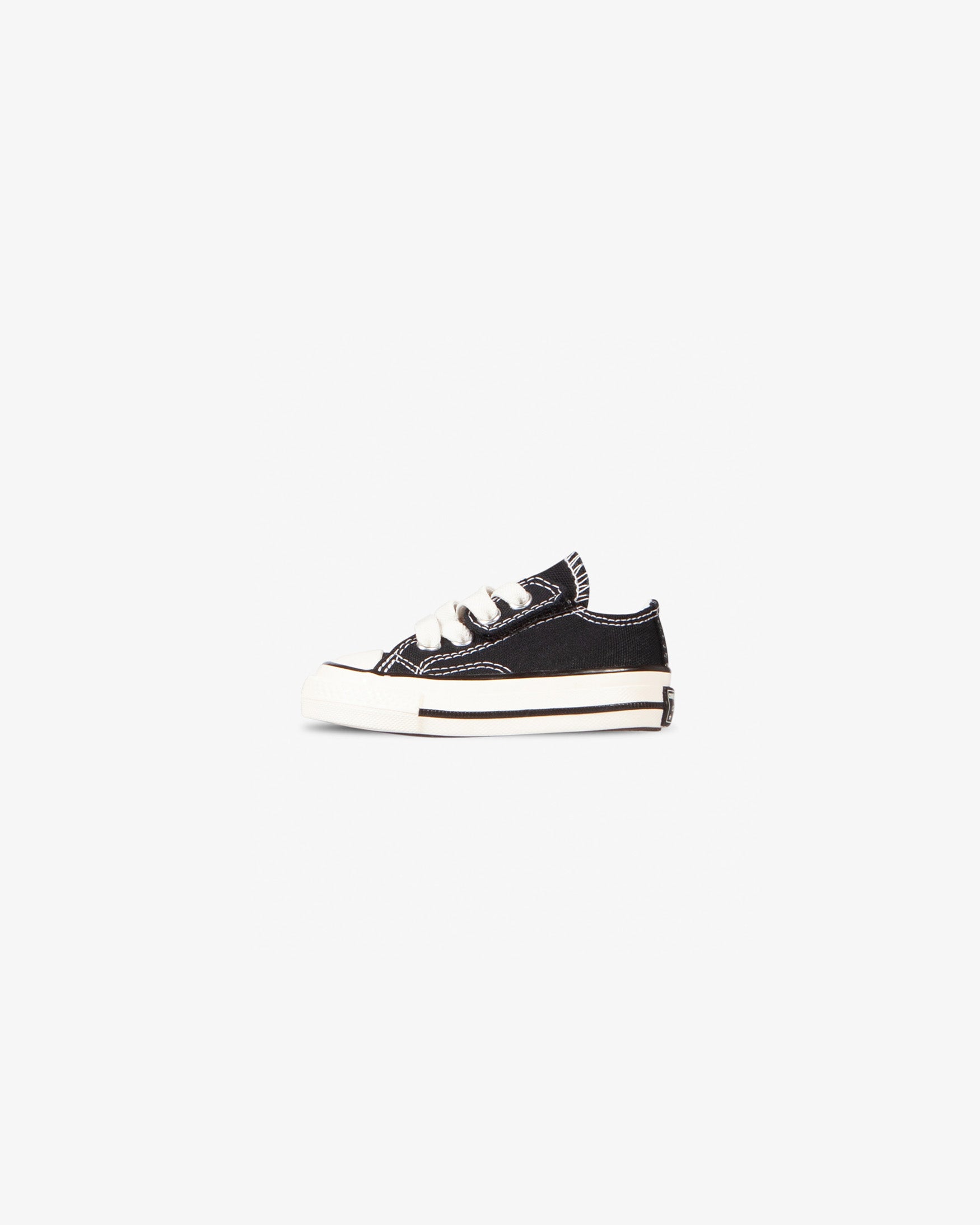 Infant black and white converse hotsell