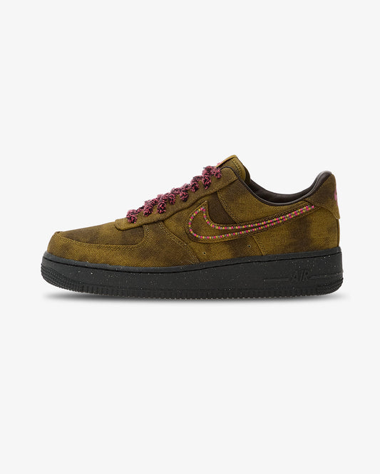 Nike Air Force 1 Boucle QS Desert Moss Fierce Pink
