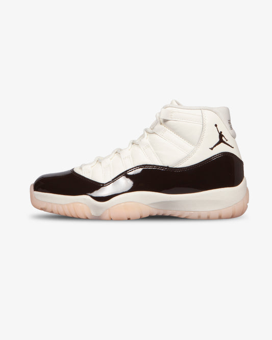 Air Jordan 11 Retro W 'Neapolitan'