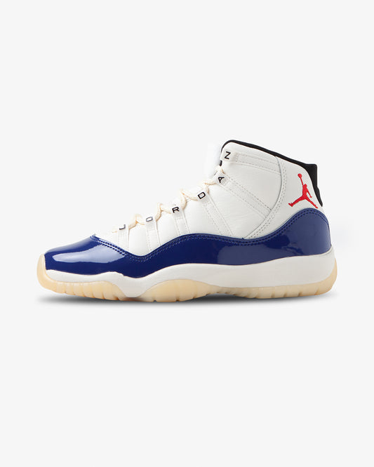 Air Jordan 11 Retro 'Rare Air' Deep Royal Blue