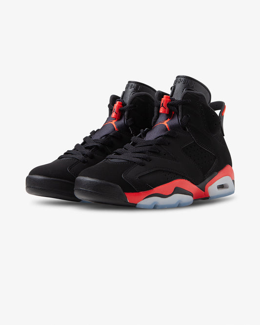 Air Jordan 6 Retro Infrared Salesman, black sneaker, front view