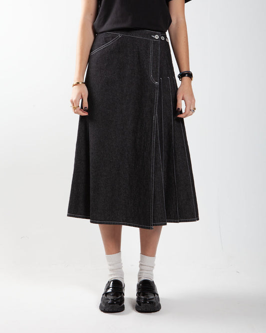 Beams Boy O. Wrap Pleated Skirt Black Denim
