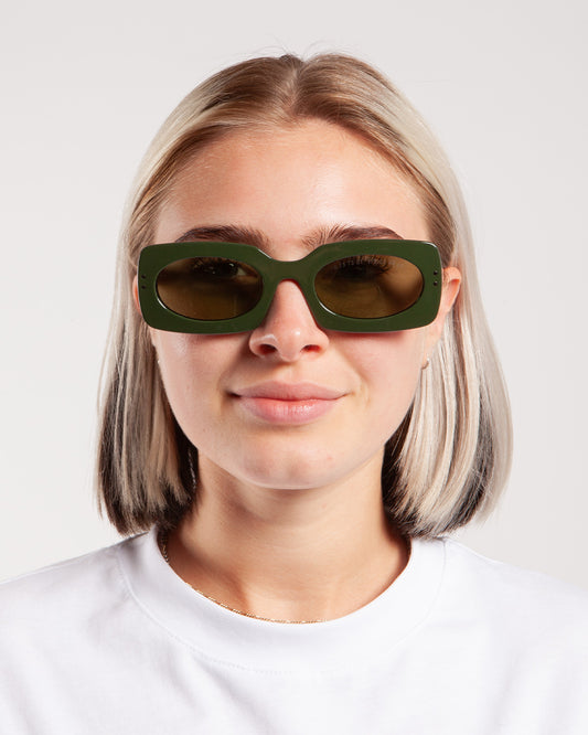 Clean Waves Inez & Vinoodh Low Green