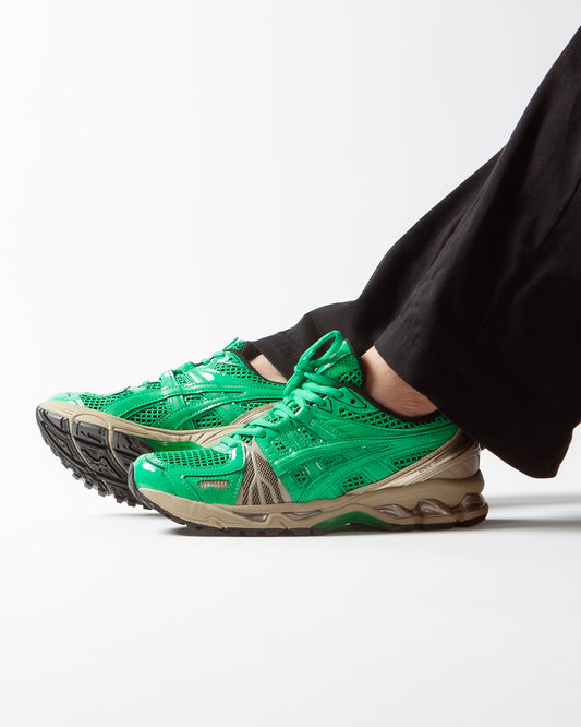 ASICS