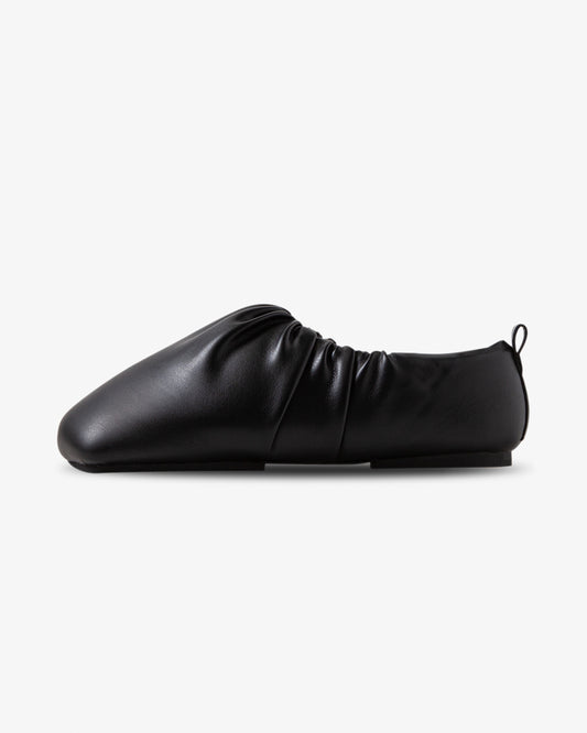 Yume Yume Wrinkle Flats Black