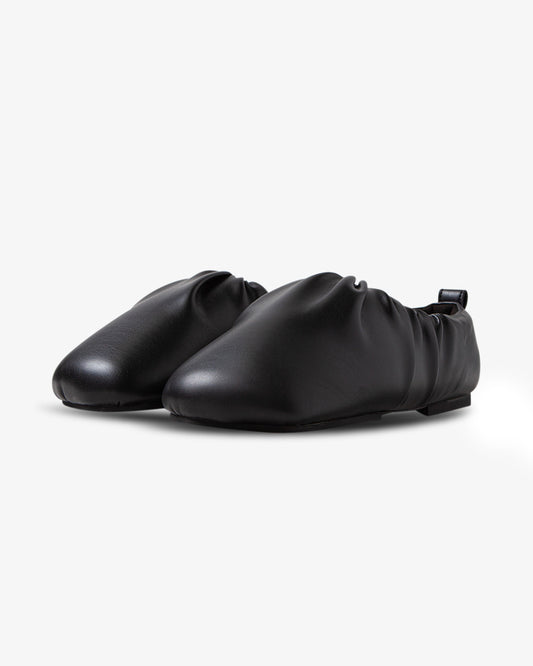 Yume Yume Wrinkle Flats Black
