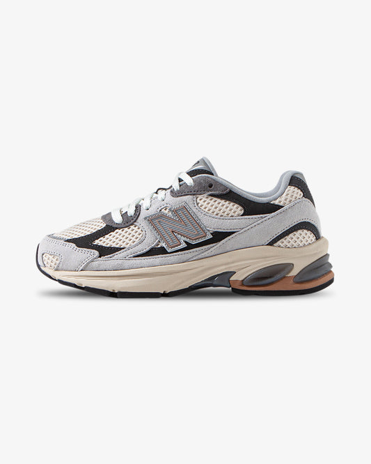 New Balance 2010 Cream/Grey