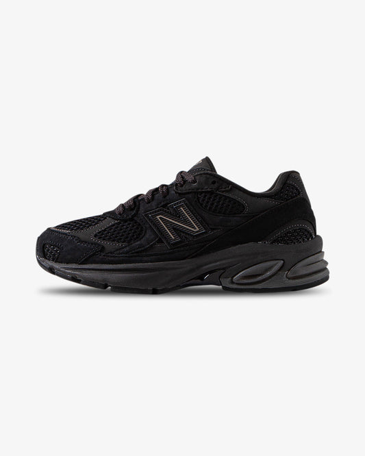 New Balance 2010 Black/Black Cement