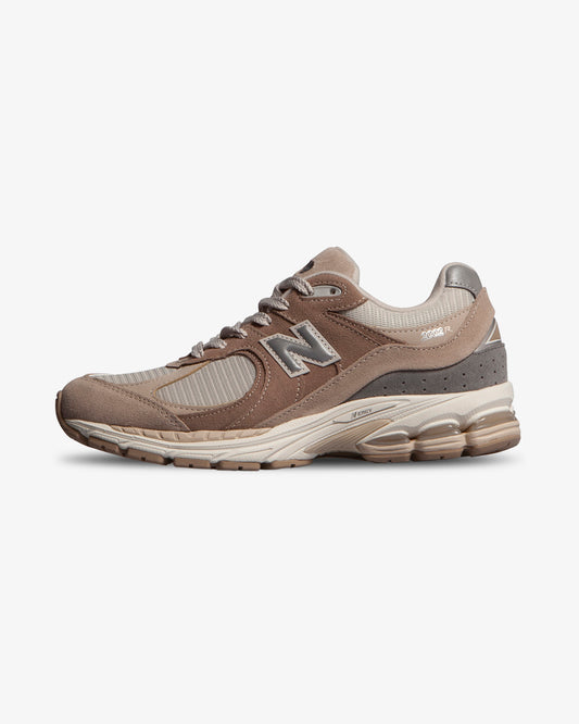 New Balance M2002 Driftwood/Sandstone