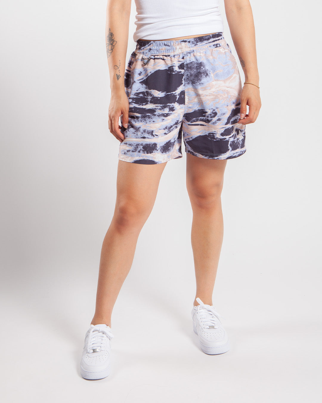 Maha - Nike ACG Women's Printed Shorts Gridiron/Summit White