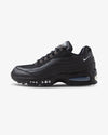 Black Nike WMNS Air Max 95 sneaker, side view