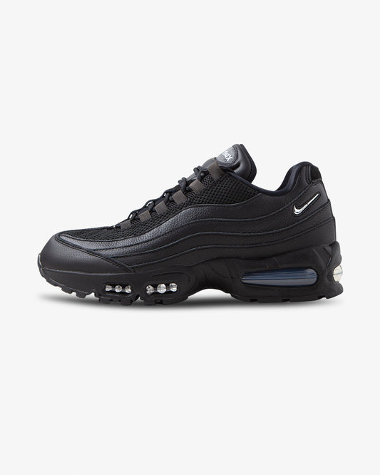 Black Nike WMNS Air Max 95 sneaker, side view
