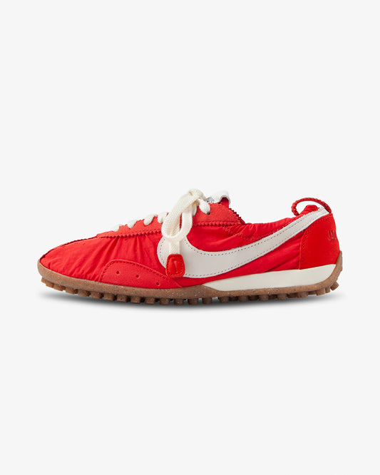 Nike Moon Shoe SP x Jacquemus University Red/Cashmere