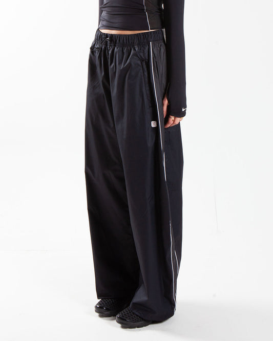 Nike Sportswear Shox Relaxed Woven Trousers Black