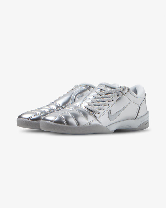 Nike Total 90 Metallic Platinum/Photon Dust