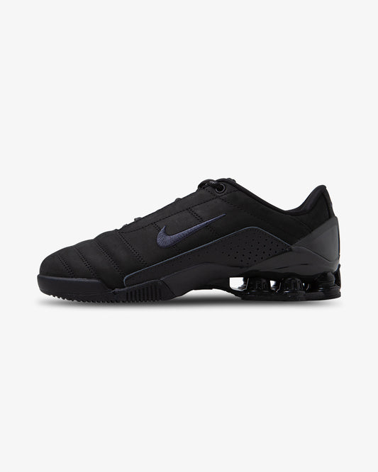 Nike, Shox Magia, Black sneaker, women shoe, side view