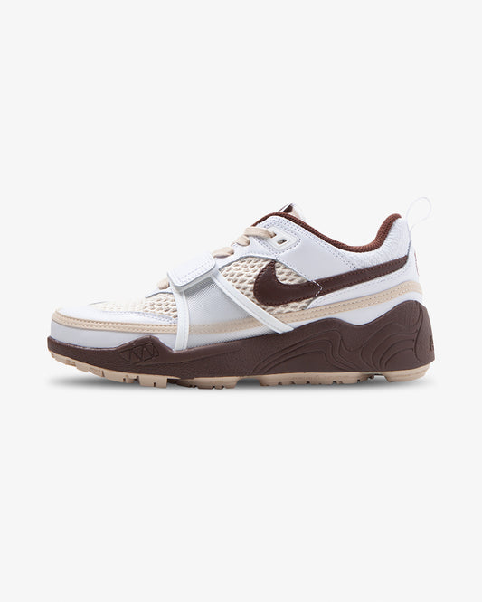 Nike x Travis Scott Zoom Field Jaxx 'Light Chocolate'
