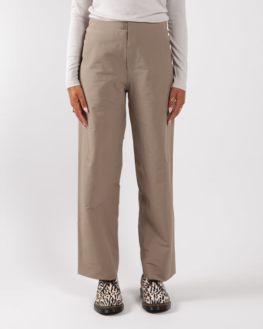 Veilance Khara Pant W Earth