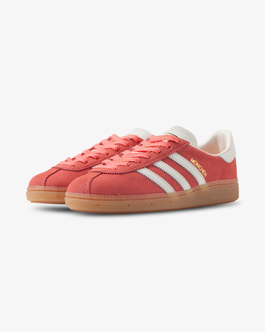 adidas Originals Muenchen W, pink women sneaker, front view