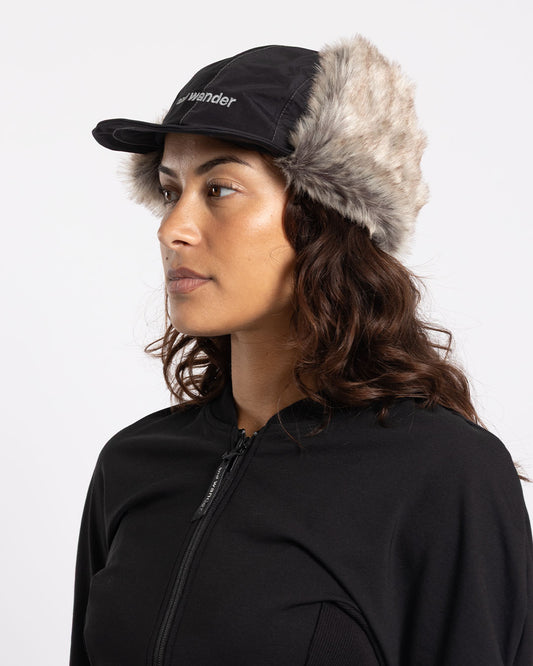 and wander Rainproof Ear Flap Cap Black