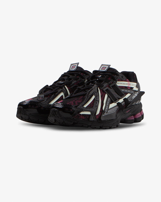 New Balance 1906 Black/Dragon Berry